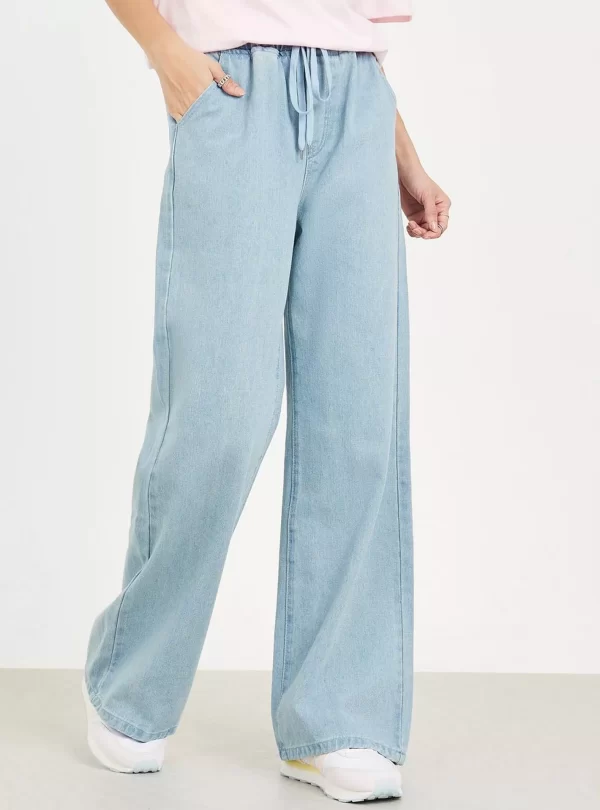 Styli Wide Leg Drawstring Jeans with Pockets