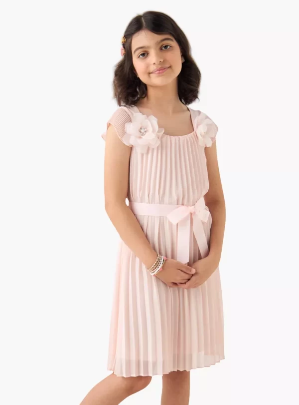 Juniors Pleated Dress with Floral Applique and Tie-Up Belt