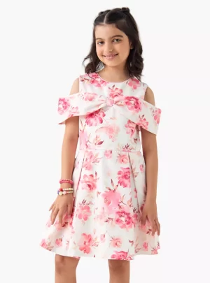 Juniors All-Over Floral Print Cold Shoulder Dress with Bow Applique